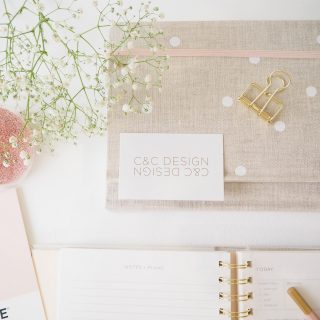 El branding de tu negocio ha de conectar emocionalmente con tu público objetivo. Tu audiencia es la que tiene el poder de potenciar tu negocio.
¿No te identificas con tu sitio web, tu identidad corporativa o tus redes sociales?
Ahora es el momento de cambiar! Contacta con nosotros y te acompañamos para hacer de éste proceso un éxito.
-
-

#cicdesignbarcelona, #branding, #brandingstudiobarcelona, #diseñografico, #diseño, #moda, #artdirector, #creativedesign, #mujeresemprendedoras, #diseñoelegante,
#brandstilyst, #designstudio, #creativebusiness